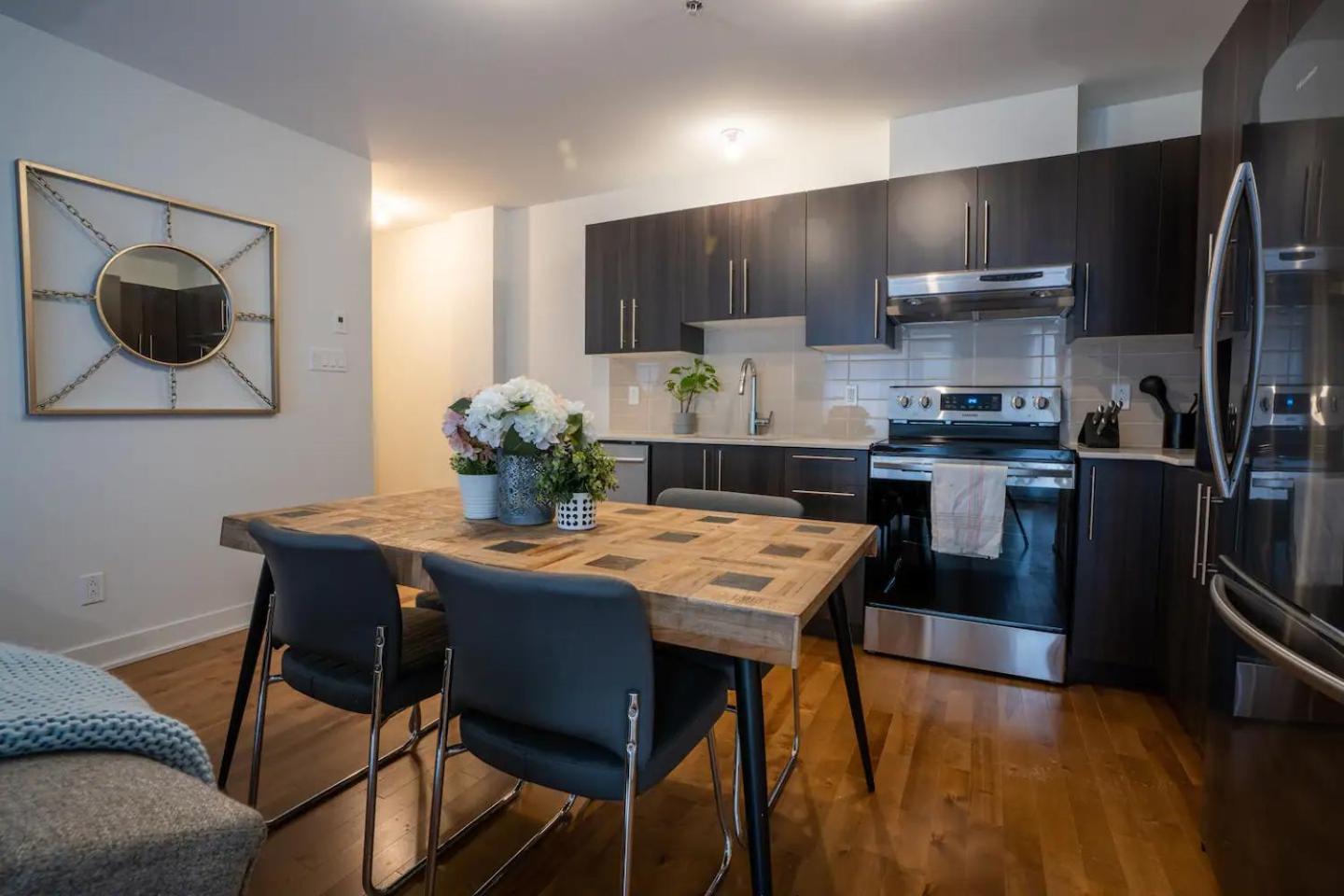Rozenhaus Montreal Hotel 部屋 写真