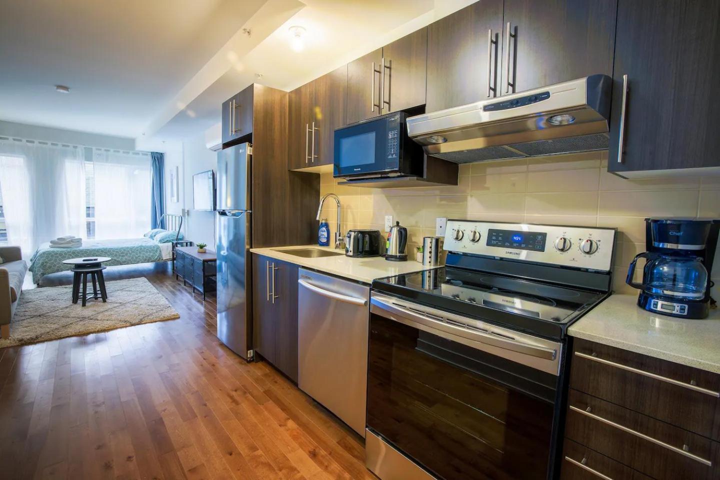Rozenhaus Montreal Hotel エクステリア 写真